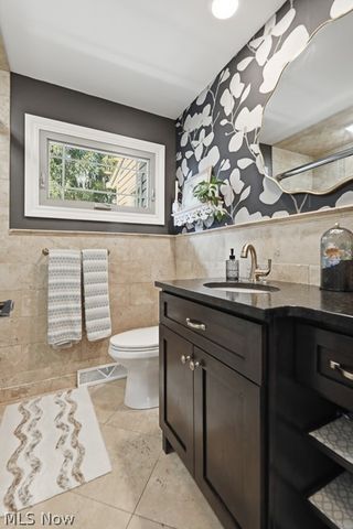 2625 Belleflower Drive, Alliance, OH 44601