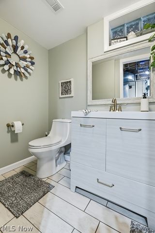 2625 Belleflower Drive, Alliance, OH 44601