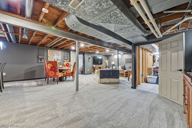 2625 Belleflower Drive, Alliance, OH 44601