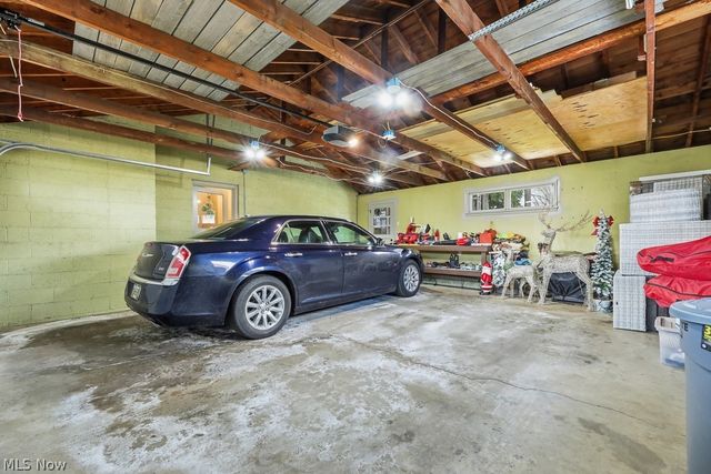 2625 Belleflower Drive, Alliance, OH 44601