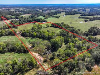 Readings Road, Gentry, AR 72761