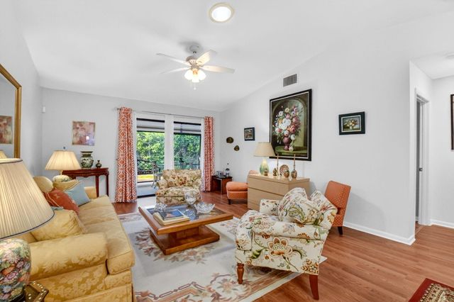 2641 Gately Drive W 1506, West Palm Beach, FL 33415