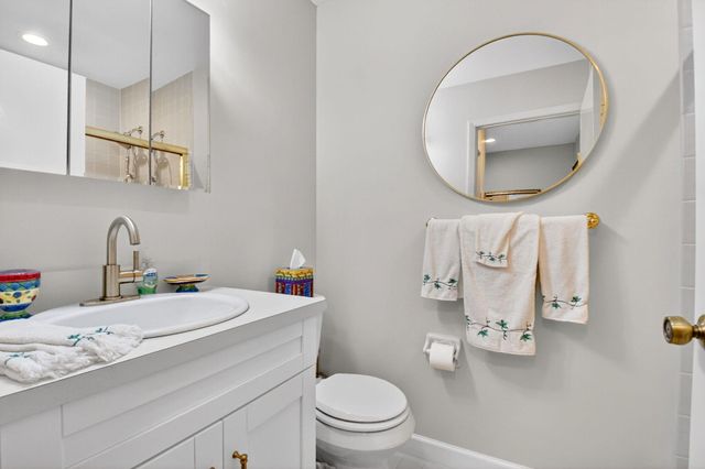 2641 Gately Drive W 1506, West Palm Beach, FL 33415