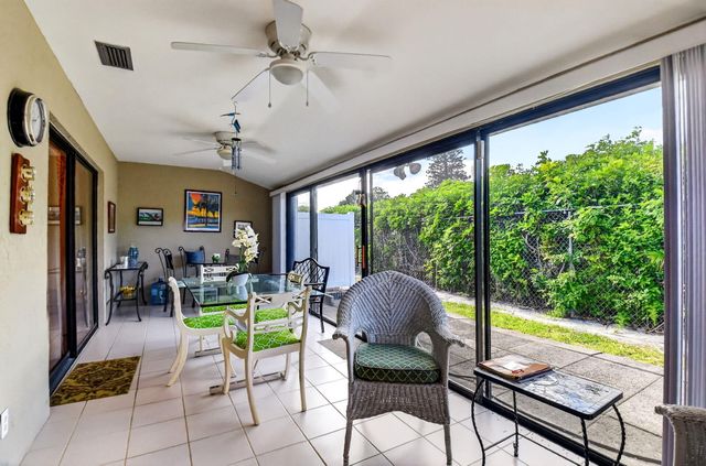 2641 Gately Drive W 1506, West Palm Beach, FL 33415