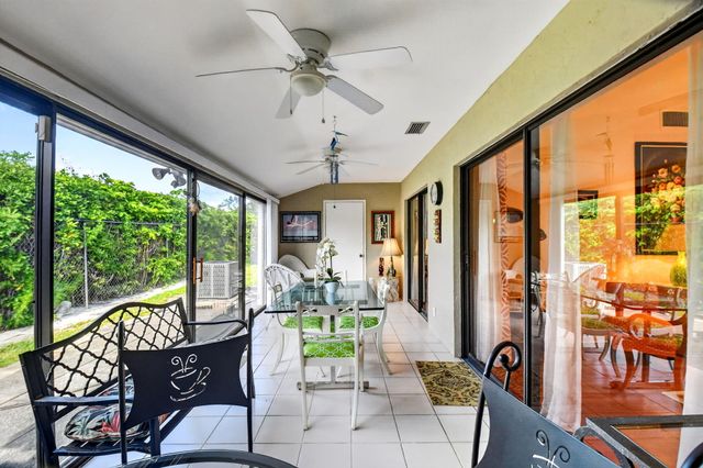 2641 Gately Drive W 1506, West Palm Beach, FL 33415