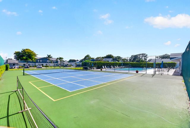 2641 Gately Drive W 1506, West Palm Beach, FL 33415