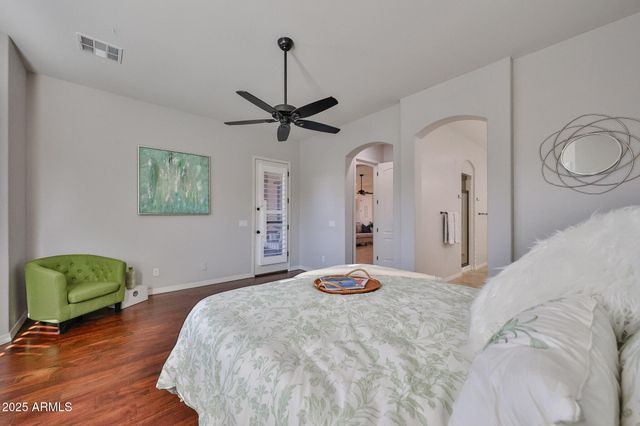 18226 W DESERT WILLOW Drive, Goodyear, AZ 85338