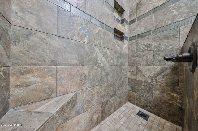 18226 W DESERT WILLOW Drive, Goodyear, AZ 85338