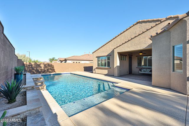 18226 W DESERT WILLOW Drive, Goodyear, AZ 85338