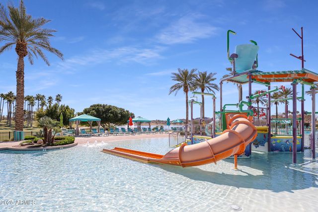 18226 W DESERT WILLOW Drive, Goodyear, AZ 85338