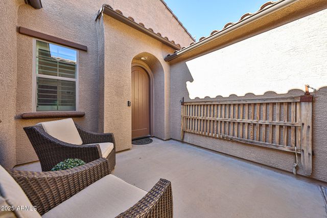 18226 W DESERT WILLOW Drive, Goodyear, AZ 85338