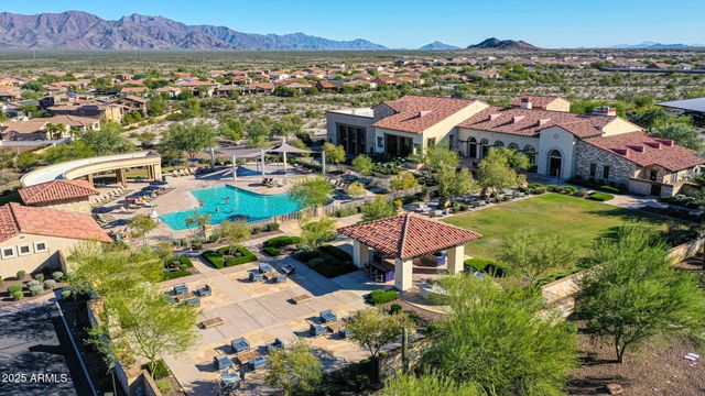 18226 W DESERT WILLOW Drive, Goodyear, AZ 85338