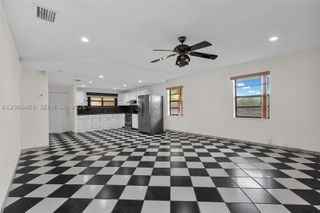 81 NW 41st St 2, Miami, FL 33127