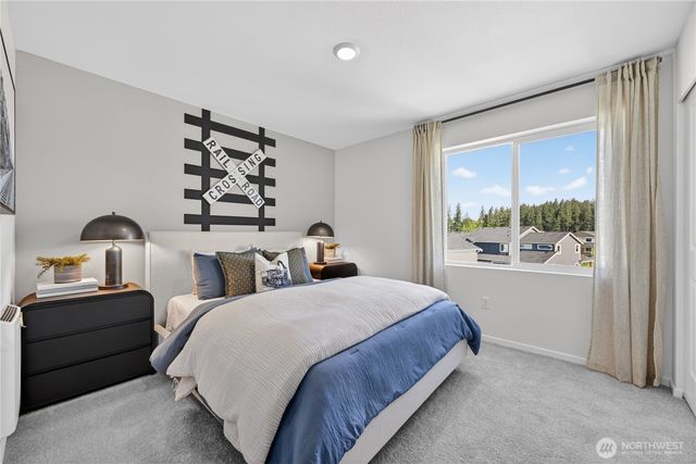 34139 Pinnacle Peak Avenue SE, Black Diamond, WA 98010