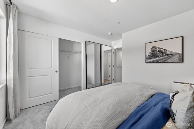 34139 Pinnacle Peak Avenue SE, Black Diamond, WA 98010