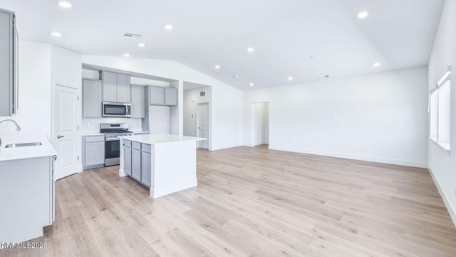 630 Fraser Loop, Dayton, NV 89403