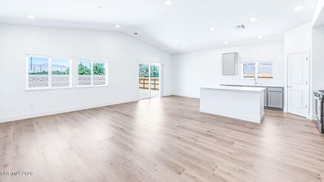 630 Fraser Loop, Dayton, NV 89403