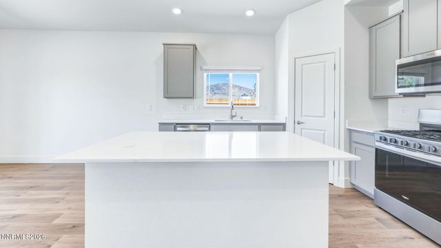 630 Fraser Loop, Dayton, NV 89403