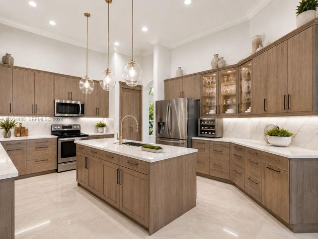 14857 SW 38th Street, Davie, FL 33331