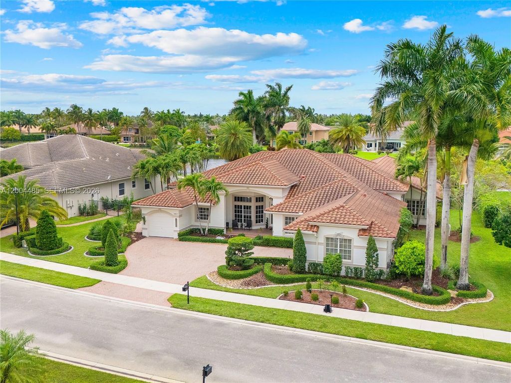 14857 SW 38th Street, Davie, FL 33331