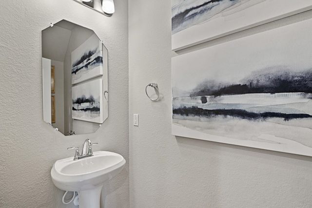 247 Wagon Spoke Way 18, Fort Worth, TX 76120