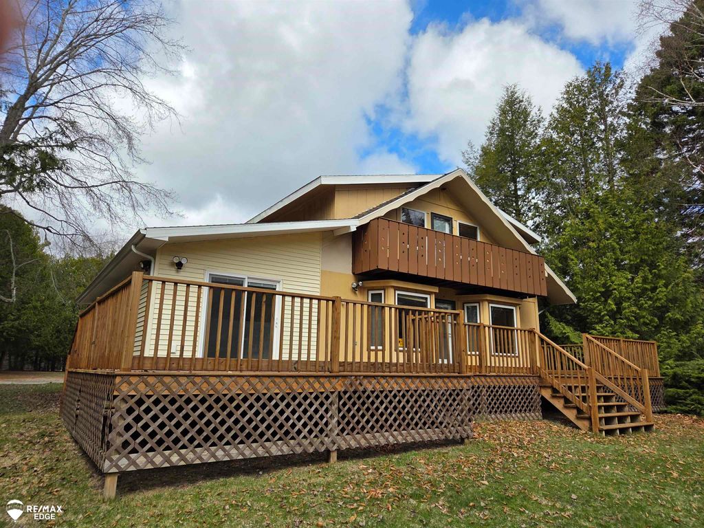 4041 W Cedar Lake Road, Greenbush Twp, MI 48738