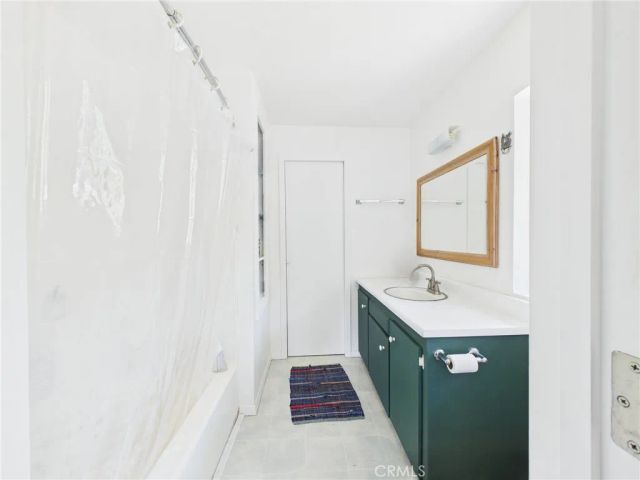 37777 China Creek Road, Oakhurst, CA 93644