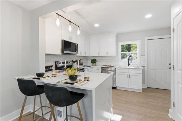 4015 Moffat Court, Decatur, GA 30035