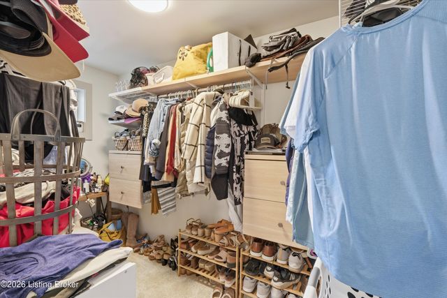 2613 Old Cedar Point Rd, La Grange, KY 40031