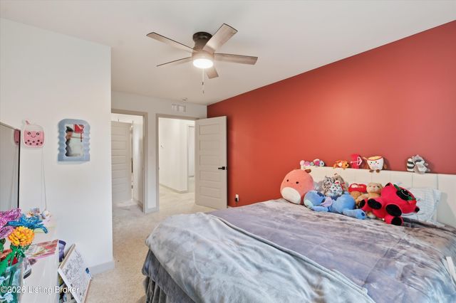 2613 Old Cedar Point Rd, La Grange, KY 40031