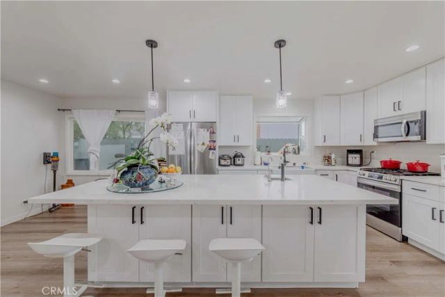 28551 Blythewood Drive, Rancho Palos Verdes, CA 90275