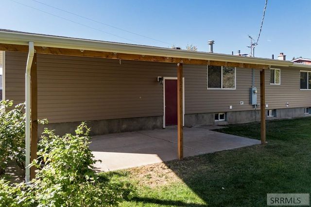 275 Ashland Drive, Soda Springs, ID 83276