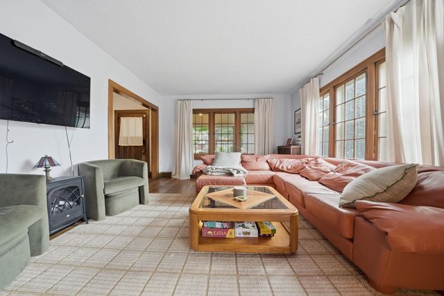 1900 Buchanan Street NE, Minneapolis, MN 55418
