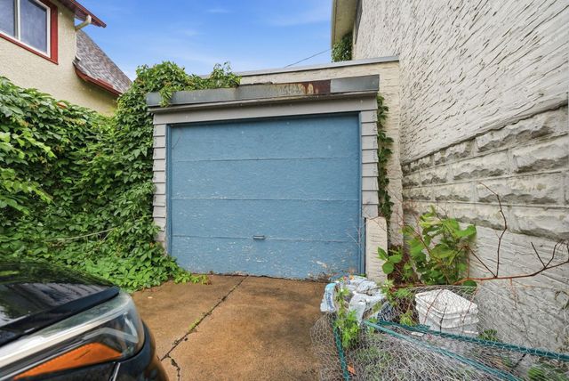1900 Buchanan Street NE, Minneapolis, MN 55418