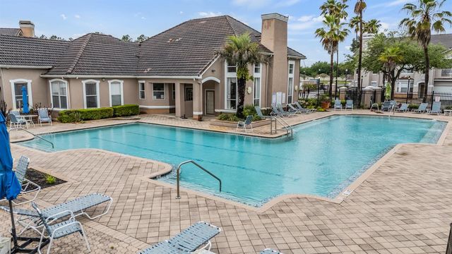 18107 VILLA CREEK DRIVE 18107, Tampa, FL 33647