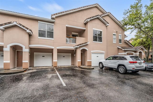 18107 VILLA CREEK DRIVE 18107, Tampa, FL 33647
