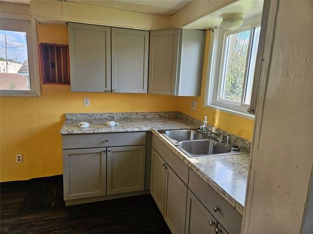 2012 8th Ave REAR, Beaver Falls, PA 15010