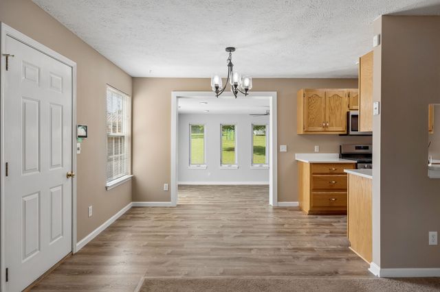 537 Winning Dr, Columbia, TN 38401