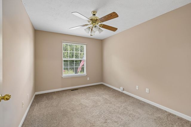 537 Winning Dr, Columbia, TN 38401