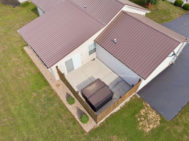 537 Winning Dr, Columbia, TN 38401