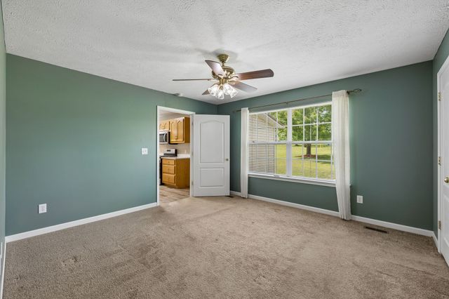 537 Winning Dr, Columbia, TN 38401