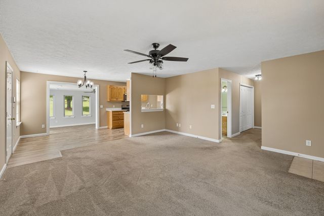 537 Winning Dr, Columbia, TN 38401