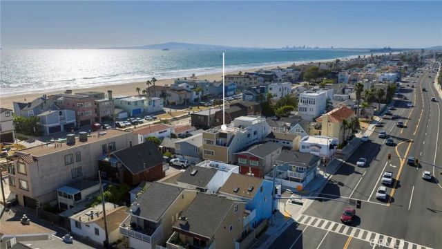 17081 5th Street, Sunset Beach, CA 90742