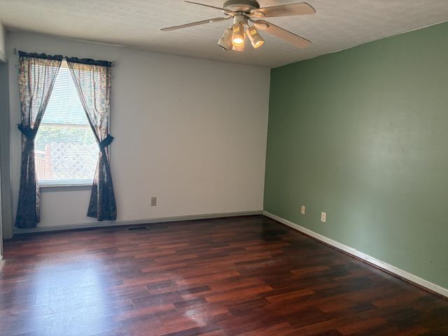 117 Keri Dr, Pleasant View, TN 37146