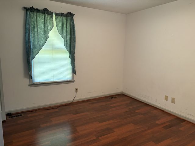 117 Keri Dr, Pleasant View, TN 37146