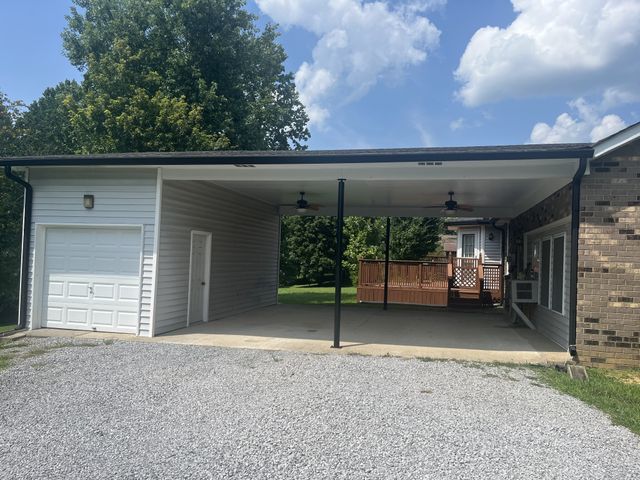 117 Keri Dr, Pleasant View, TN 37146