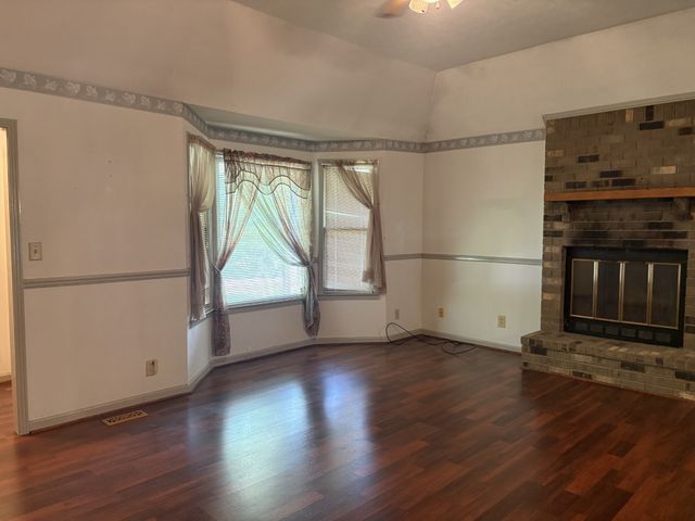 117 Keri Dr, Pleasant View, TN 37146