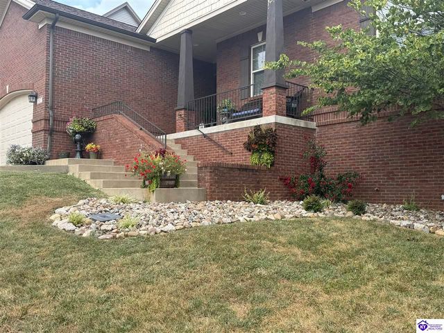 507 Covington Ridge Road, Elizabethtown, KY 42701