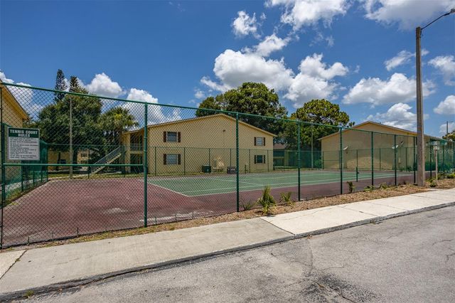 7612 NACIDO COURT, Tampa, FL 33615