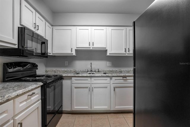 7612 NACIDO COURT, Tampa, FL 33615